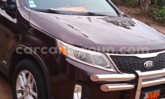 Sayi Na hannu Kia Sorento Brown Mota in Douala a Ƙasar Kamaru Sayi Na hannu Kia Sorento Brown Mota in Douala a Ƙasar Kamaru