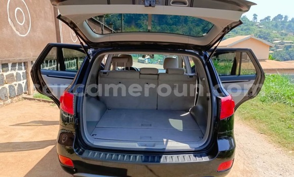 Sayi Na hannu Hyundai Santa Fe Sauran Mota in Yaounde a Babban Kamaru Sayi Na hannu Hyundai Santa Fe Sauran Mota in Yaounde a Babban Kamaru