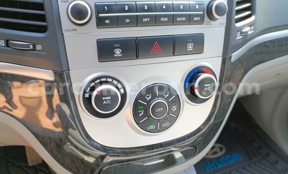 Sayi Na hannu Hyundai Santa Fe Sauran Mota in Yaounde a Babban Kamaru Sayi Na hannu Hyundai Santa Fe Sauran Mota in Yaounde a Babban Kamaru