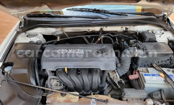 Sayi Na hannu Toyota Avensis White Mota in Yaounde a Babban Kamaru Sayi Na hannu Toyota Avensis White Mota in Yaounde a Babban Kamaru