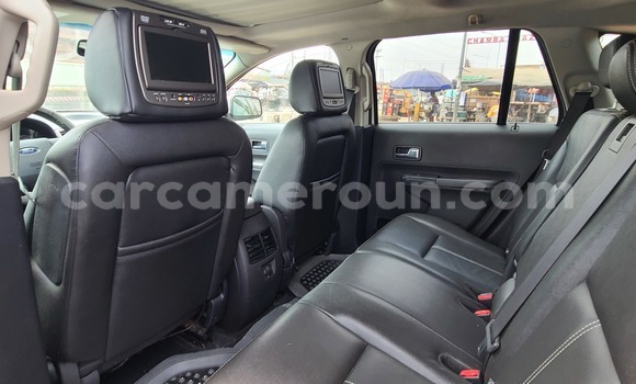 Acheter Import Voiture Ford Edge Blanc à Douala, Littoral Cameroon Acheter Import Voiture Ford Edge Blanc à Douala, Littoral Cameroon