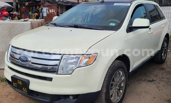 Acheter Import Voiture Ford Edge Blanc à Douala, Littoral Cameroon Acheter Import Voiture Ford Edge Blanc à Douala, Littoral Cameroon