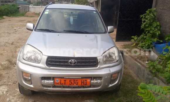 Acheter Occasion Voiture Toyota RAV4 Gris à Douala, Littoral Cameroon Acheter Occasion Voiture Toyota RAV4 Gris à Douala, Littoral Cameroon