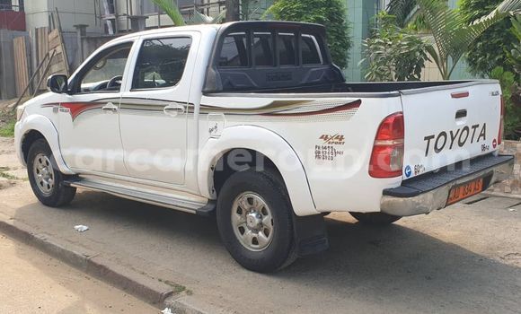 Buy Used Toyota Hiluxe VIGO White Car in Douala in Littoral Cameroon Buy Used Toyota Hiluxe VIGO White Car in Douala in Littoral Cameroon
