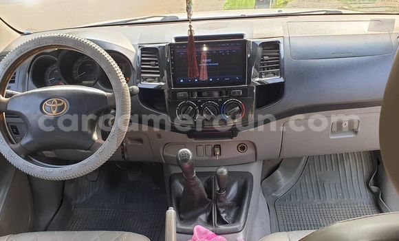 Buy Used Toyota Hiluxe VIGO White Car in Douala in Littoral Cameroon Buy Used Toyota Hiluxe VIGO White Car in Douala in Littoral Cameroon