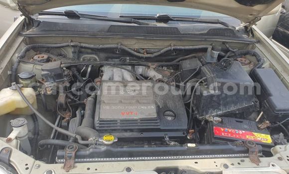 Acheter Import Voiture Toyota Highlander Beige à Douala, Littoral Cameroon Acheter Import Voiture Toyota Highlander Beige à Douala, Littoral Cameroon