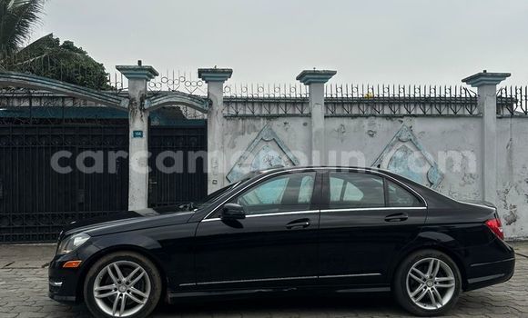 Acheter Import Voiture Mercedes‒Benz C–Class Noir à Douala, Littoral Cameroon Acheter Import Voiture Mercedes‒Benz C–Class Noir à Douala, Littoral Cameroon