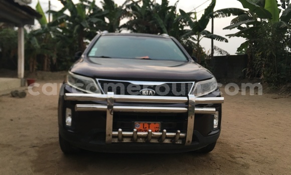 Sayi Na hannu Kia Sorento Brown Mota in Douala a Ƙasar Kamaru Sayi Na hannu Kia Sorento Brown Mota in Douala a Ƙasar Kamaru