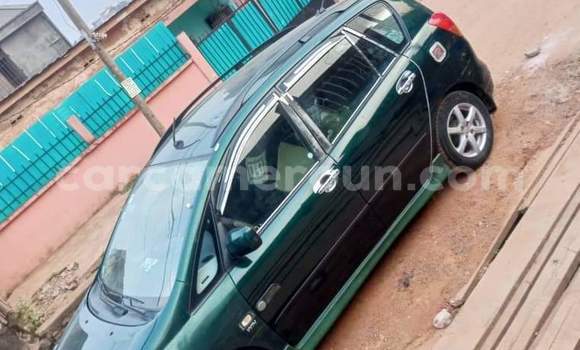 Acheter Occasion Voiture Toyota Corolla Bleu à Yaoundé, Central Cameroon