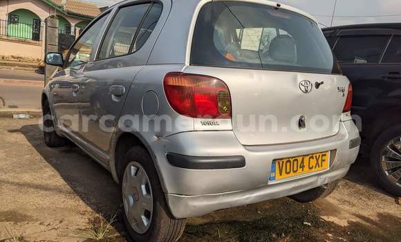 Acheter Occasion Voiture Toyota Yaris Gris à Yaoundé, Central Cameroon Acheter Occasion Voiture Toyota Yaris Gris à Yaoundé, Central Cameroon