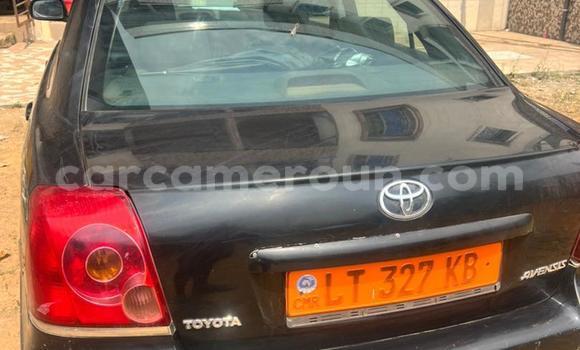 Sayi Na hannu Toyota Avensis Black Mota in Douala a Ƙasar Kamaru Sayi Na hannu Toyota Avensis Black Mota in Douala a Ƙasar Kamaru