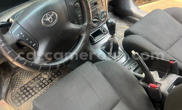 Sayi Na hannu Toyota Avensis Black Mota in Douala a Ƙasar Kamaru Sayi Na hannu Toyota Avensis Black Mota in Douala a Ƙasar Kamaru