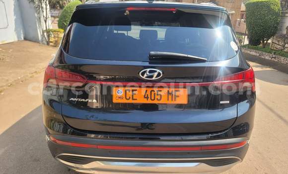 Acheter Occasion Voiture Hyundai Santa Fe Noir à Yaoundé, Central Cameroon Acheter Occasion Voiture Hyundai Santa Fe Noir à Yaoundé, Central Cameroon