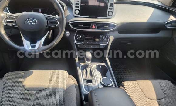Acheter Occasion Voiture Hyundai Santa Fe Noir à Yaoundé, Central Cameroon Acheter Occasion Voiture Hyundai Santa Fe Noir à Yaoundé, Central Cameroon