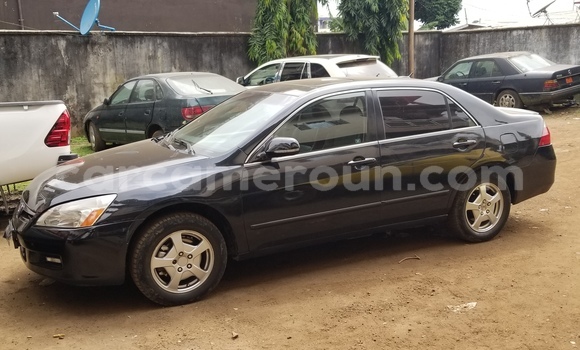 Sayi Na hannu Honda Accord Black Mota in Buea a Yammacin Kamaru