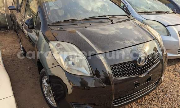 Acheter Occasion Voiture Toyota Yaris Noir à Yaoundé, Central Cameroon Acheter Occasion Voiture Toyota Yaris Noir à Yaoundé, Central Cameroon