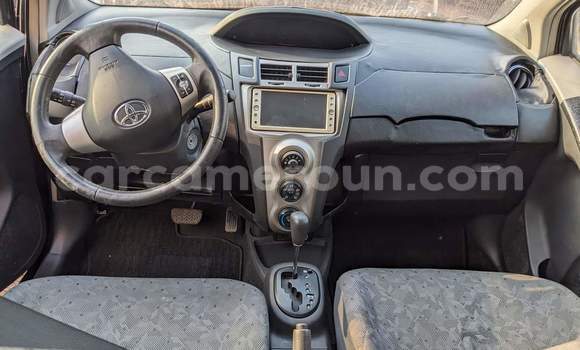 Acheter Occasion Voiture Toyota Yaris Noir à Yaoundé, Central Cameroon Acheter Occasion Voiture Toyota Yaris Noir à Yaoundé, Central Cameroon