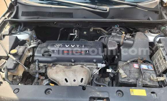 Buy Used Toyota RAV4 Silver Car in Yaounde in Central Cameroon Buy Used Toyota RAV4 Silver Car in Yaounde in Central Cameroon