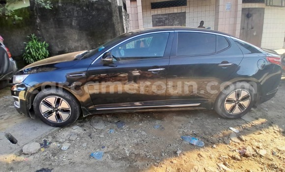 Sayi Na hannu Kia Optima Black Mota in Douala a Ƙasar Kamaru Sayi Na hannu Kia Optima Black Mota in Douala a Ƙasar Kamaru
