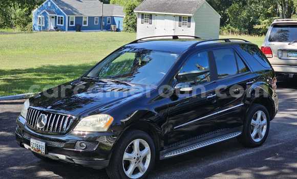Acheter Occasion Voiture Mercedes‒Benz ML–Class Noir à Douala, Littoral Cameroon