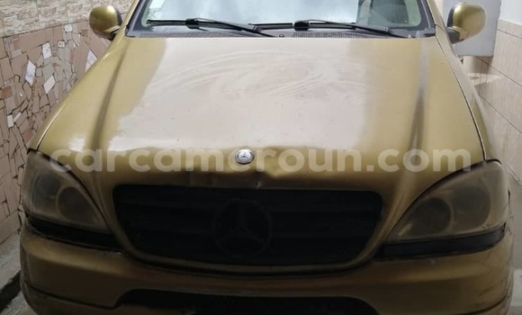 Sayi Na hannu Mercedes-Benz C-Classe Sauran Mota in Douala a Ƙasar Kamaru Sayi Na hannu Mercedes-Benz C-Classe Sauran Mota in Douala a Ƙasar Kamaru