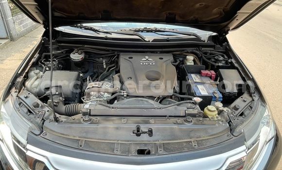 Acheter Occasion Voiture Mitsubishi Pajero Sport Noir à Douala, Littoral Cameroon Acheter Occasion Voiture Mitsubishi Pajero Sport Noir à Douala, Littoral Cameroon