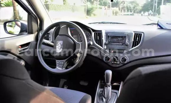 Acheter Occasion Voiture Toyota Starlet Bleu à Douala, Littoral Cameroon Acheter Occasion Voiture Toyota Starlet Bleu à Douala, Littoral Cameroon