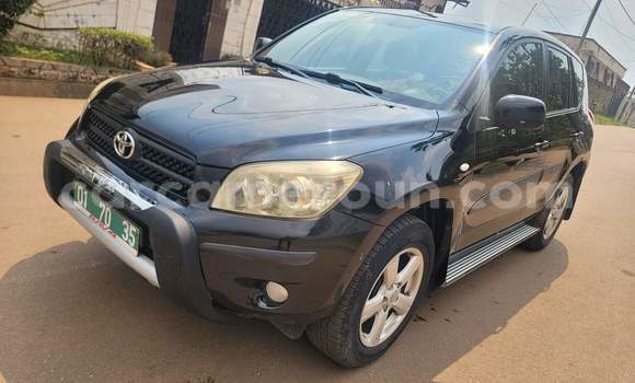 Acheter Occasion Voiture Toyota RAV4 Noir à Yaoundé, Central Cameroon Acheter Occasion Voiture Toyota RAV4 Noir à Yaoundé, Central Cameroon