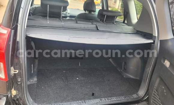 Acheter Occasion Voiture Toyota RAV4 Noir à Yaoundé, Central Cameroon Acheter Occasion Voiture Toyota RAV4 Noir à Yaoundé, Central Cameroon