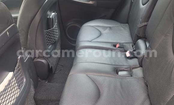 Acheter Occasion Voiture Toyota RAV4 Noir à Yaoundé, Central Cameroon Acheter Occasion Voiture Toyota RAV4 Noir à Yaoundé, Central Cameroon