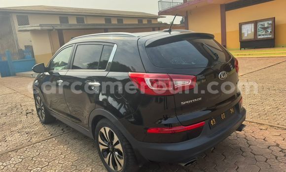 Sayi Na hannu Kia Sportage Black Mota in Yaounde a Babban Kamaru Sayi Na hannu Kia Sportage Black Mota in Yaounde a Babban Kamaru