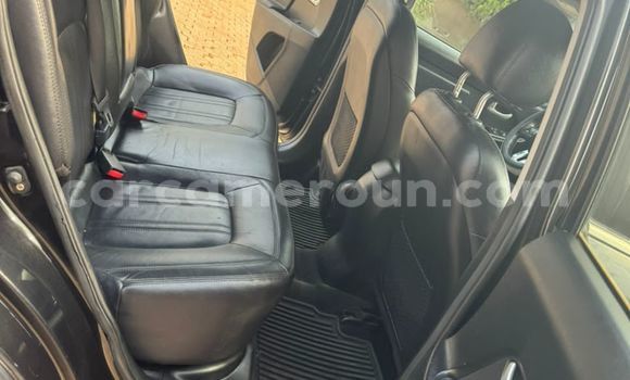 Sayi Na hannu Kia Sportage Black Mota in Yaounde a Babban Kamaru Sayi Na hannu Kia Sportage Black Mota in Yaounde a Babban Kamaru