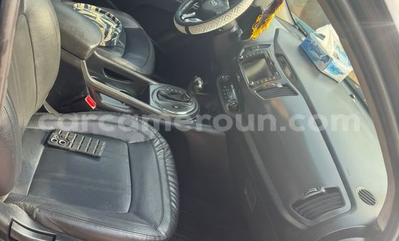 Sayi Na hannu Kia Sportage Black Mota in Yaounde a Babban Kamaru Sayi Na hannu Kia Sportage Black Mota in Yaounde a Babban Kamaru