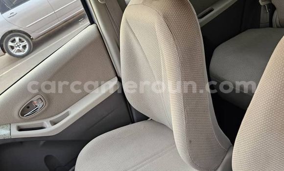 Sayi Na hannu Toyota Yaris Sauran Mota in Yaounde a Babban Kamaru Sayi Na hannu Toyota Yaris Sauran Mota in Yaounde a Babban Kamaru