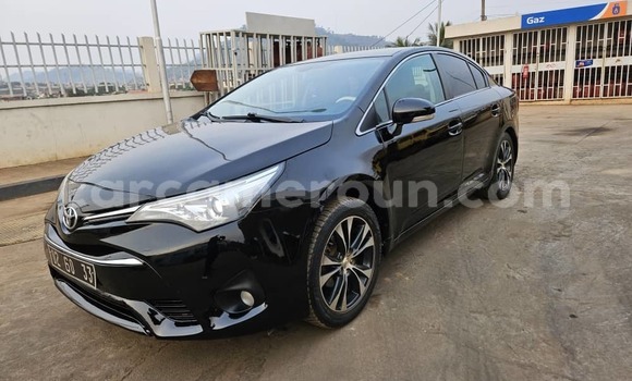 Sayi Na hannu Toyota Avensis Black Mota in Yaounde a Babban Kamaru Sayi Na hannu Toyota Avensis Black Mota in Yaounde a Babban Kamaru