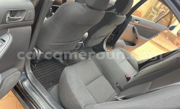 Sayi Na hannu Toyota Avensis Black Mota in Yaounde a Babban Kamaru Sayi Na hannu Toyota Avensis Black Mota in Yaounde a Babban Kamaru