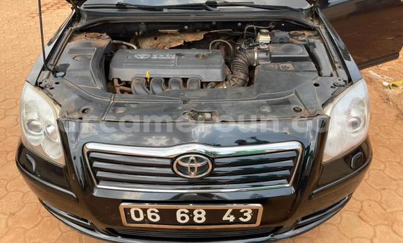 Sayi Na hannu Toyota Avensis Black Mota in Yaounde a Babban Kamaru Sayi Na hannu Toyota Avensis Black Mota in Yaounde a Babban Kamaru