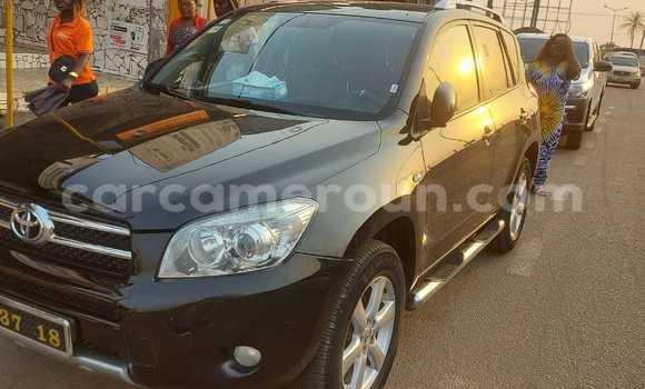 Acheter Occasion Voiture Toyota RAV4 Noir à Douala, Littoral Cameroon
