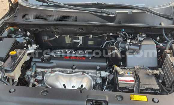 Acheter Occasion Voiture Toyota RAV4 Noir à Douala, Littoral Cameroon Acheter Occasion Voiture Toyota RAV4 Noir à Douala, Littoral Cameroon