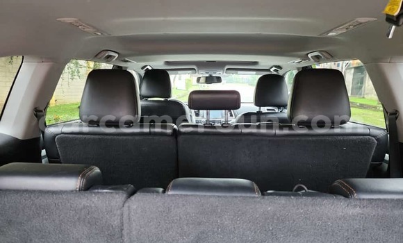 Buy Used Toyota Highlander White Car in Douala in Littoral Cameroon Buy Used Toyota Highlander White Car in Douala in Littoral Cameroon