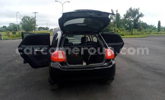 Sayi Na hannu Toyota Auris Black Mota in Douala a Ƙasar Kamaru Sayi Na hannu Toyota Auris Black Mota in Douala a Ƙasar Kamaru