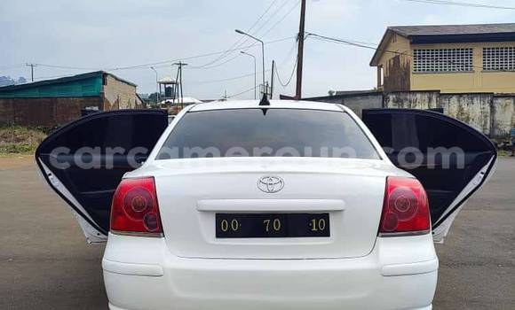 Buy Used Toyota Avensis White Car in Douala in Littoral Cameroon Buy Used Toyota Avensis White Car in Douala in Littoral Cameroon