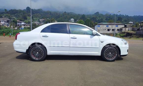 Buy Used Toyota Avensis White Car in Douala in Littoral Cameroon Buy Used Toyota Avensis White Car in Douala in Littoral Cameroon