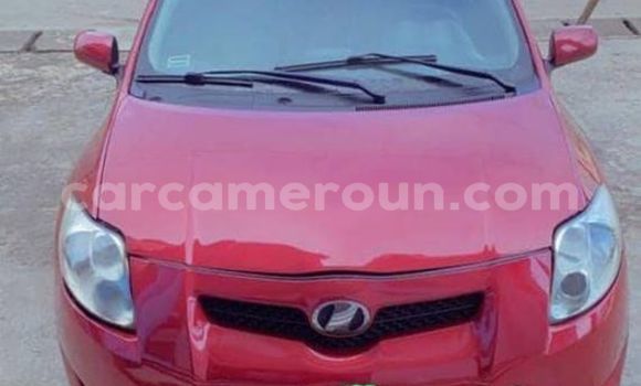 Buy Used Toyota Auris Red Car in Douala in Littoral Cameroon