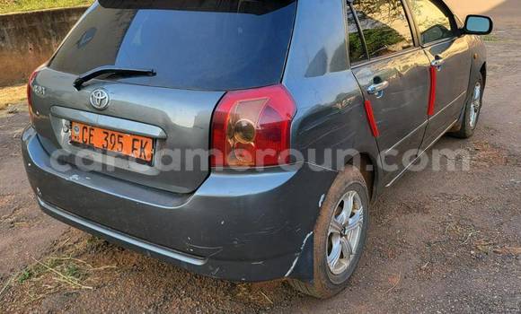 Sayi Na hannu Toyota Corolla Sauran Mota in Douala a Ƙasar Kamaru Sayi Na hannu Toyota Corolla Sauran Mota in Douala a Ƙasar Kamaru