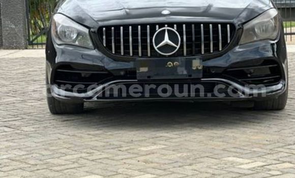 Sayi Na hannu Mercedes‒Benz CLA-klasse Black Mota in Douala a Ƙasar Kamaru