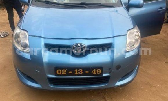 Buy Used Toyota Auris Blue Car in Douala in Littoral Cameroon