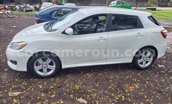 Acheter Occasion Voiture Toyota Matrix Blanc à Douala, Littoral Cameroon Acheter Occasion Voiture Toyota Matrix Blanc à Douala, Littoral Cameroon