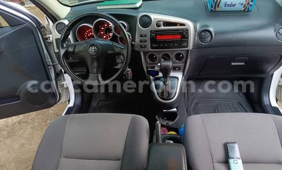 Acheter Occasion Voiture Toyota Matrix Blanc à Douala, Littoral Cameroon Acheter Occasion Voiture Toyota Matrix Blanc à Douala, Littoral Cameroon