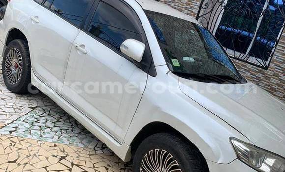 Acheter Occasion Voiture Toyota Vanguard Blanc à Douala, Littoral Cameroon